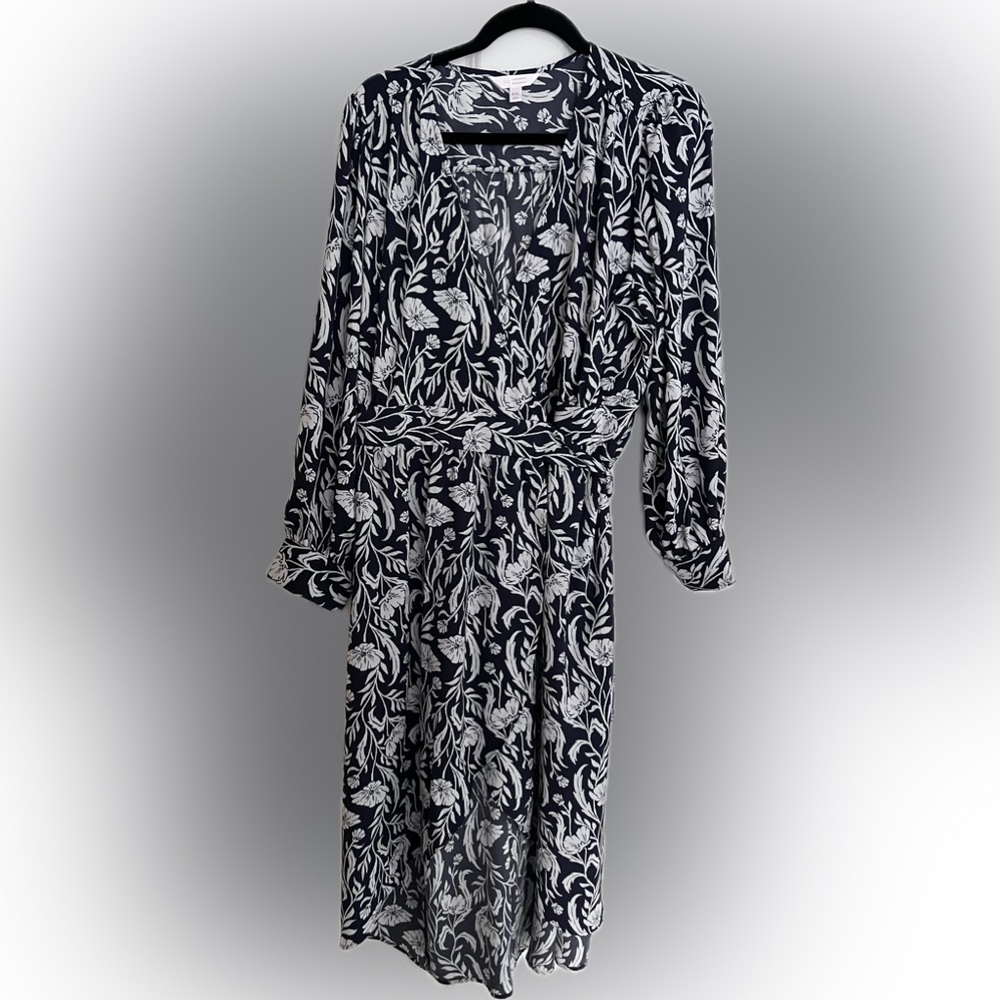 Lauren Conrad Navy and white floral dress.